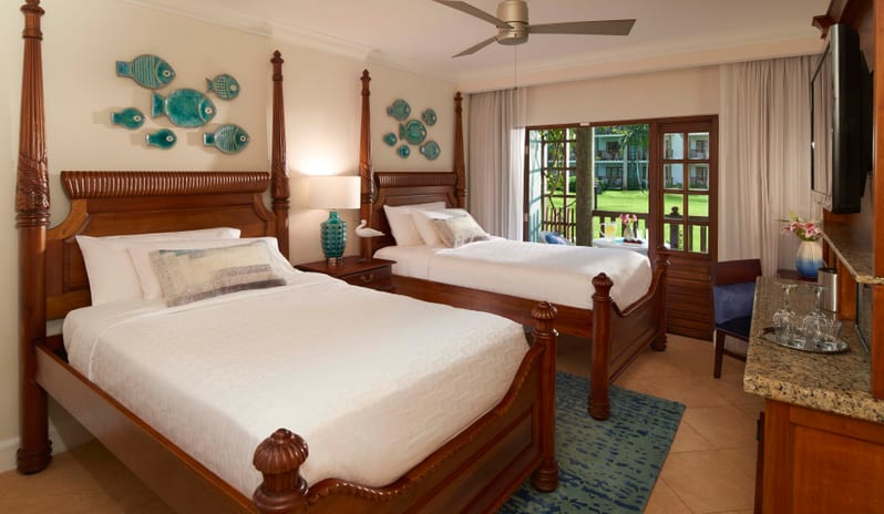 Beaches Negril Resort & Spa-Tropical Beachfront Concierge Two-Bedroom Junior Suite 4_15561